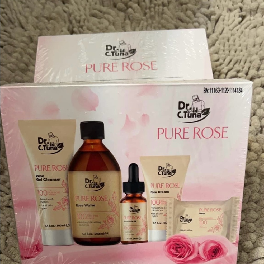 Farmasi pure rose skin care set